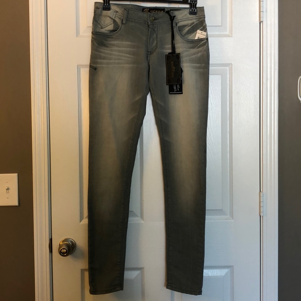 Never Worn! Rocawear Hannah Skinny Leg Jeans